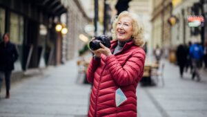 Adulto em intercâmbio depois dos 50 anos - Programa 50+ 
  LetMeGo!